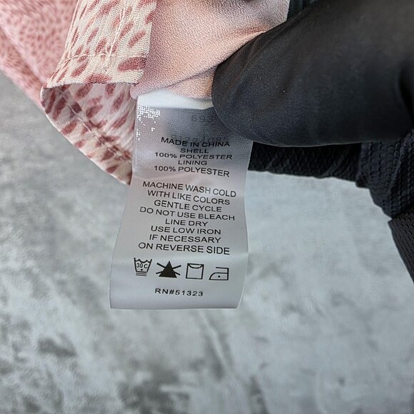 Vince Camuto Blouse Womens Medium Daisy Daze Long Sleeve Boho Top NWT - Picture 10 of 12